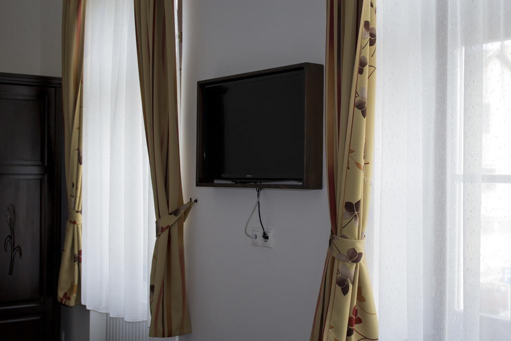 Pekapartman Кесег Екстер'єр фото