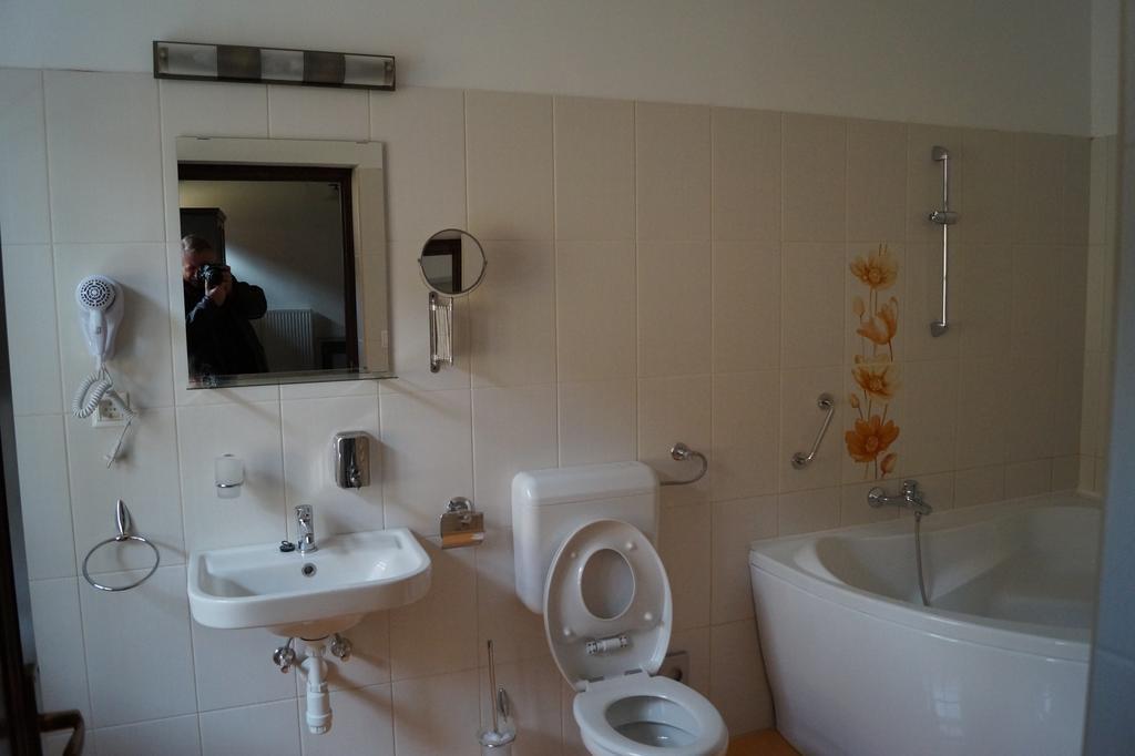 Pekapartman Кесег Екстер'єр фото
